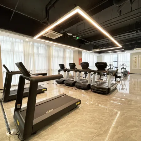 Orange Hotel (Taixing Fengqi Town Hotel)
