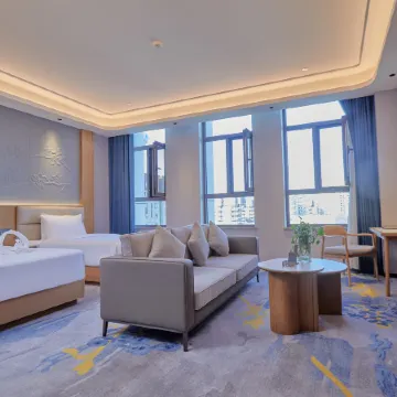 Aksu Haichuan Century Hotel