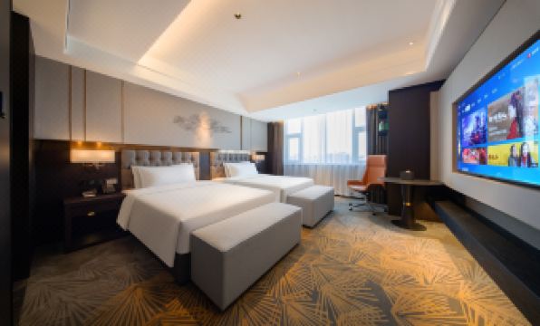 The GiorgioMorandi Hotels (Jinan Quancheng Plaza Commercial Area Daming Lake)