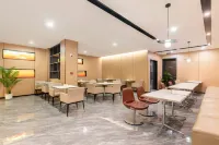 Yunji Hotel (Jiaozuo High-Speed Railway Station Jiaozuo University) - 3-Star