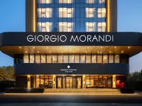 The GiorgioMorandi Hotels (Jinan Quancheng Plaza Commercial Area Daming Lake) Hotels near Black Tiger Spring
