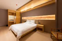 Kaifeng Yihua Wuye Hotel