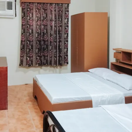 RedDoorz @ Plaza la Paz Iloilo City