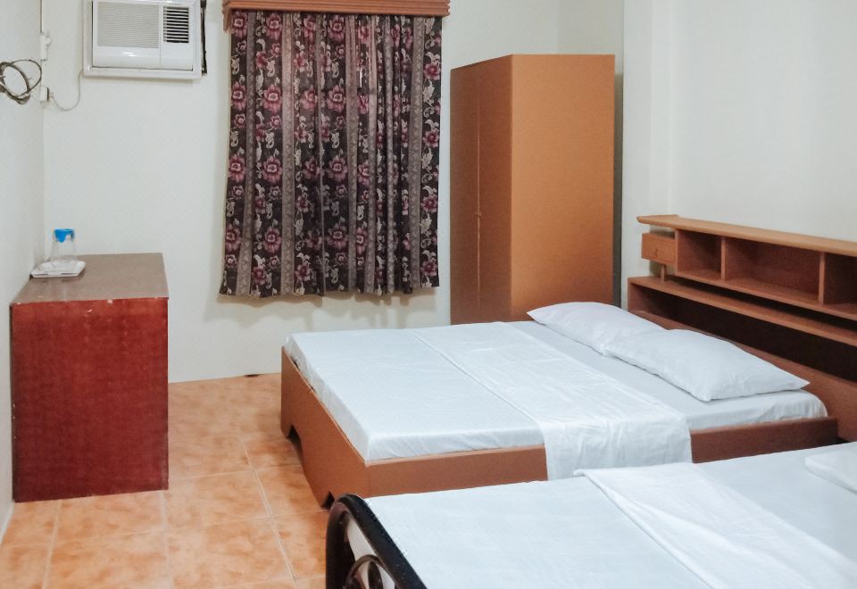 RedDoorz Plaza la Paz 호텔 사진