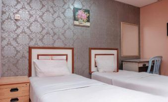 Tiara Hotel 사진