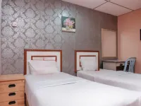 Tiara Hotel Hotels near Kemaman Center Point Complex