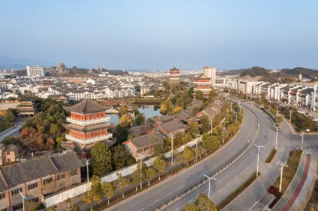 Shudu Bear E-sports Hotel (Taihu Branch) Отели в г. Тайху