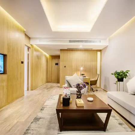 Guoyang Phoenix Hotel