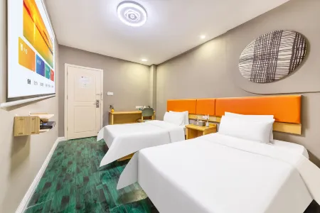 Feizhu Chain Hotel (Gaodeng East Street Branch, Haikou High speed Railway East Station)