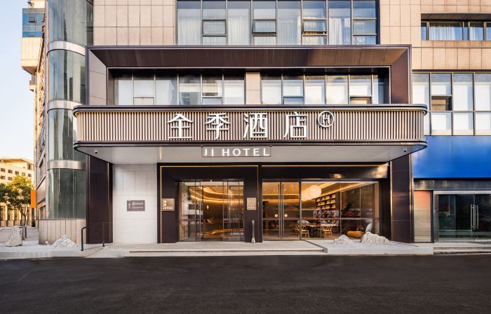 JI HOTEL