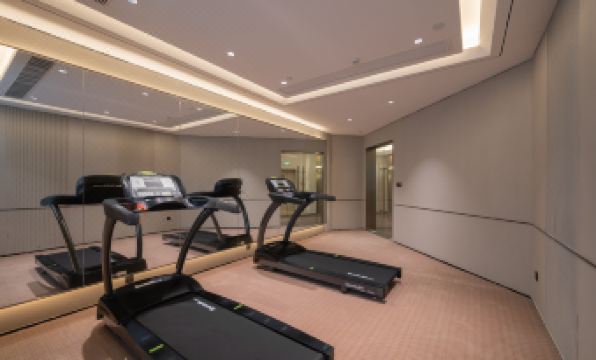 Starway Hotel (Tengzhou Jiefang Middle Road Longquan Square)