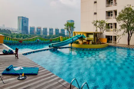 Grand Serpong Hotel Отели рядом с достопримечательностью «River Park Cisadane»