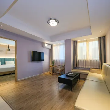 City Optimum Hotel (Jinjiang Airport Sunshine Times Square Store)