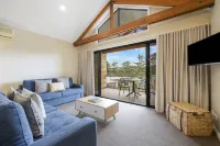 Sea Foam Villas Hotels in 