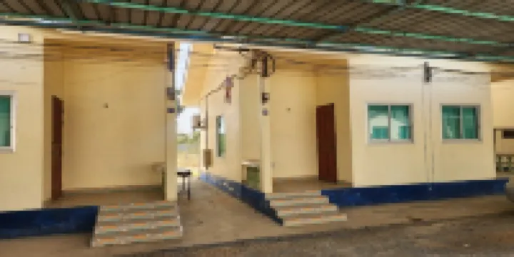 Chok Phikul Thong Resort โรงแรมในกำแพงแสน