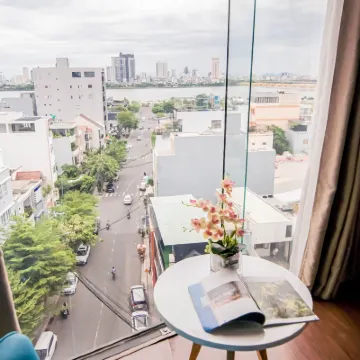 峴港黃金飯店 普陀寺附近的飯店