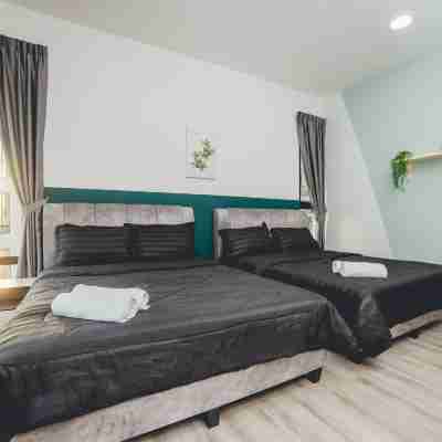 Mahjong Midvalley The Jade 3Br8pax Mosaic Southkey Rooms