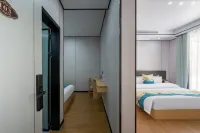 Sanqing Mountain Juhe Holiday Homestay (Near Shuangxi Cableway Station)