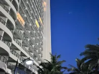 Luozhou Song Yun Seaview Hotel (Yangjiang Hailing Island Minjie Golden Coast Store) Hotels in Yangjiang