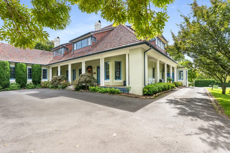 Peppers Manor House