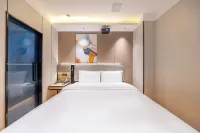Huashang Cloud Smart Hotel