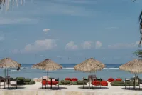 Lumi Hotel Gili Trawangan - Beach