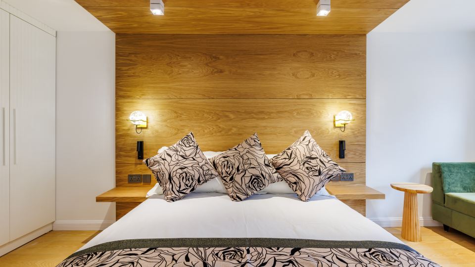 Rosemay Boutique Hotel Near Heathrow Airport