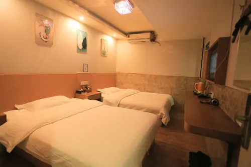 Dream Nest Hotel (Shanghai Xinqiao) - Losmen