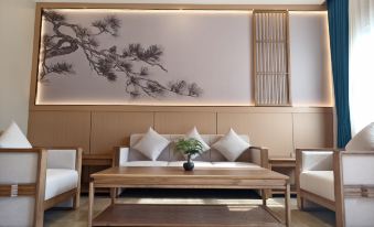 Gulan·Chiminglixiang Hotel