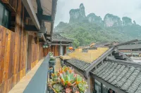 Dehang Shuangyue Villa Homestay - พร้อมระเบียง