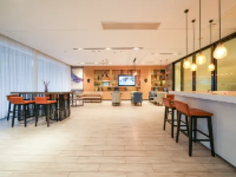 Echarm Hotel (Putian Chengxiang Wanda Plaza Xinghua Mansion Store) Hotels in Putian