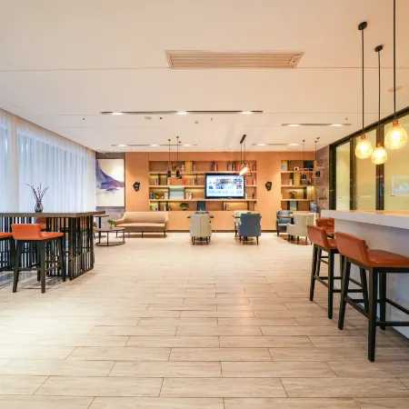 Echarm Hotel (Putian Chengxiang Wanda Plaza Xinghua Mansion Store)