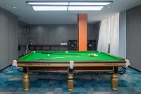 Hezhou City Hotel - 2-Star