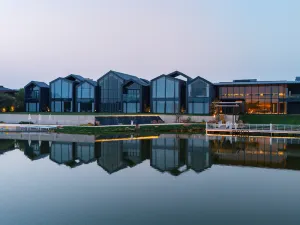 Yin li art hotel