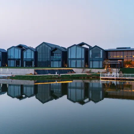 Yin li art hotel