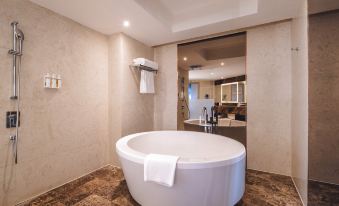 Holiday Inn Kunming City Centre