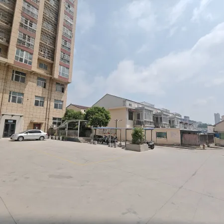 Home Inn (Suzhou Sixian Wenmiao Mall Fortune Plaza Branch)