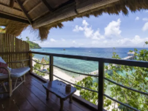 Exclusive & Private Island Resort: Floral Island โรงแรมในTaytay