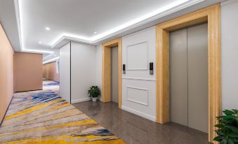 Vienna Classic Hotel (Kunming Airport Branch)