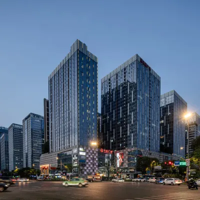 โรงแรมอลิซ โรงแรมใกล้โกลบอลเซ็นเตอร์