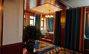 Luhuo Bulacon Hotel