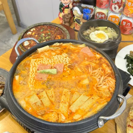 Shiguangli Camping Restaurant