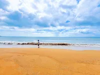 Jiulongsheng Hotel - Beach