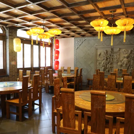 Yan'an Heritage Cave Hotel