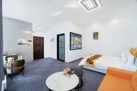 HUAYI HOTEL