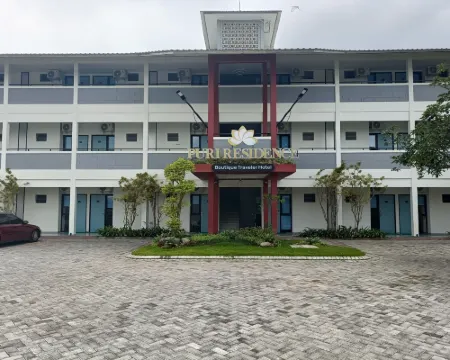 Puri Residence Hotel Hotels in Blitar City