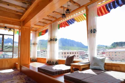 Langmusi Langmuling Ka Tibetan Homestay Hotels near Zecha Stone Forest