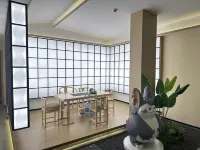 longmaojinglingjiudian فنادق في شيو ون