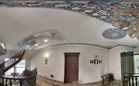 Executive Galaxy Guest House Islamabad Отели рядом с достопримечательностью «Shakarparian National Park»