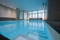 نيميا أبارت هوتل سو كلاود ليون بارت ديو - مسبح